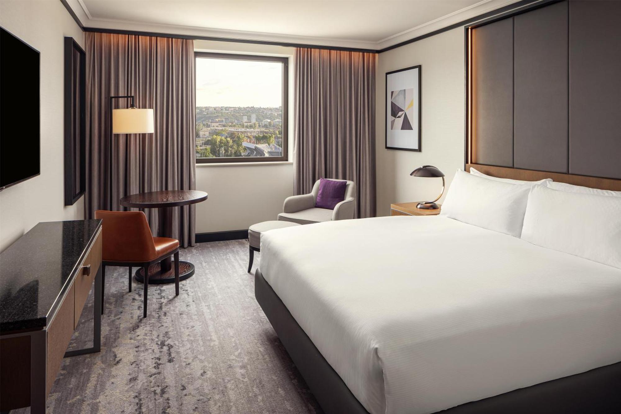 Executive King Room